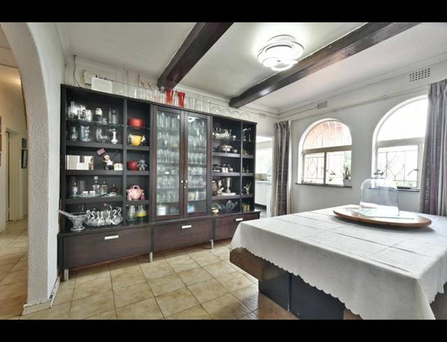 5 BEDROOM HOUSE FOR SALE IN GLENVISTA